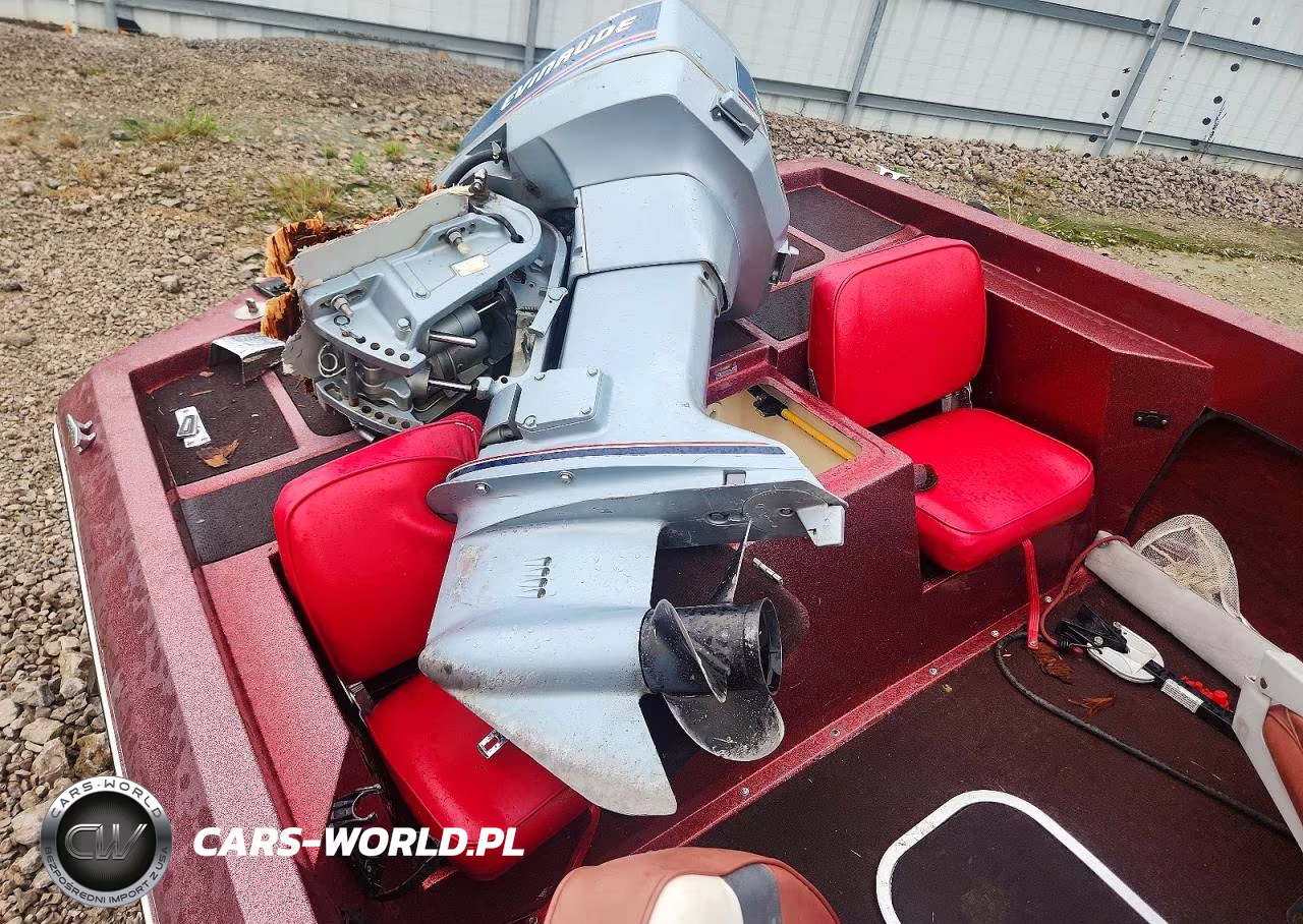 1983 Ebbtide Dyna-Trak Boat VIN:TEC30818M83F - 6