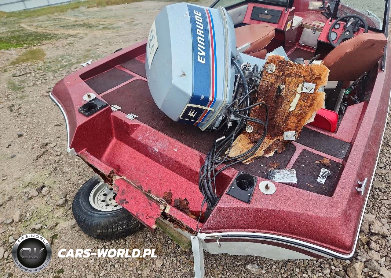 1983 Ebbtide Dyna-Trak Boat VIN:TEC30818M83F - 9
