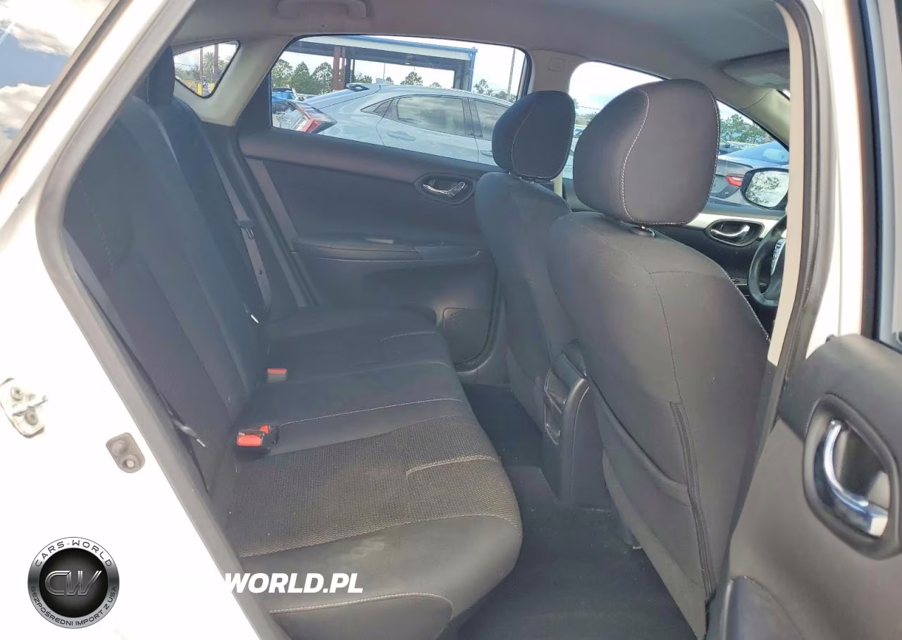 2017 Nissan Sentra S VIN:3N1AB7APXHY303844 - 10