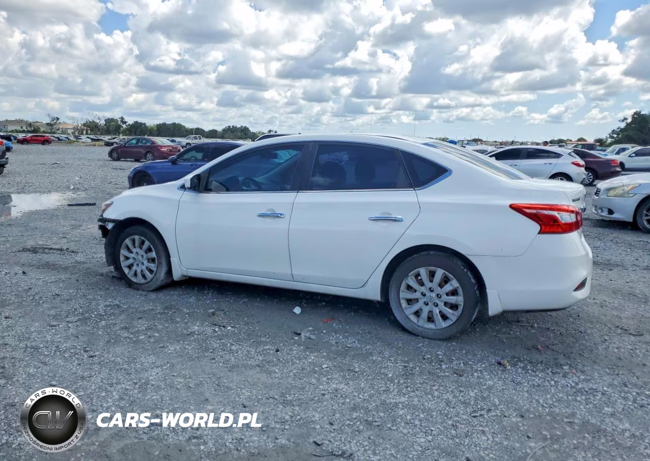 2017 Nissan Sentra S VIN:3N1AB7APXHY303844 - 2