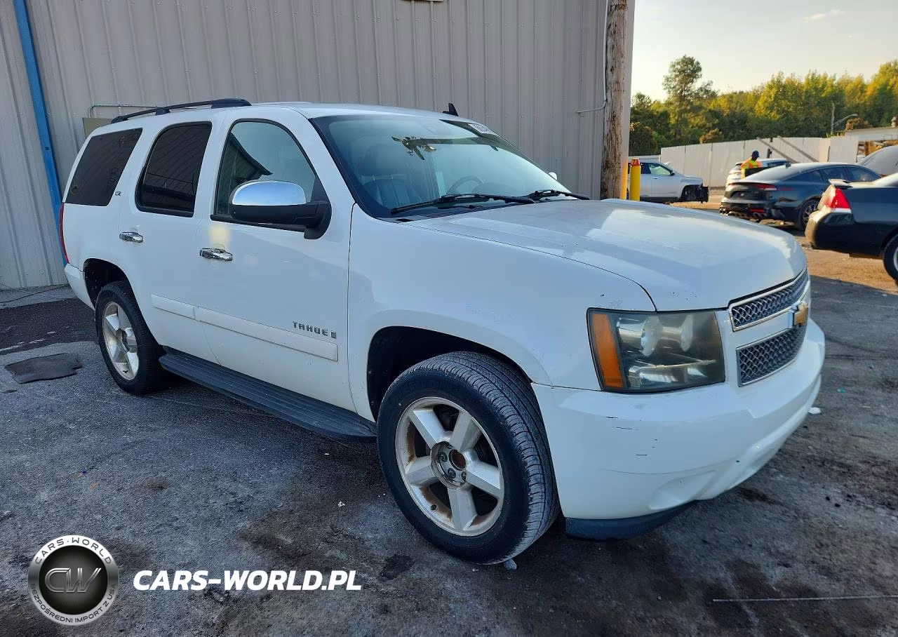 2008 Chevrolet Tahoe VIN:1GNFC13038R124992 - 4