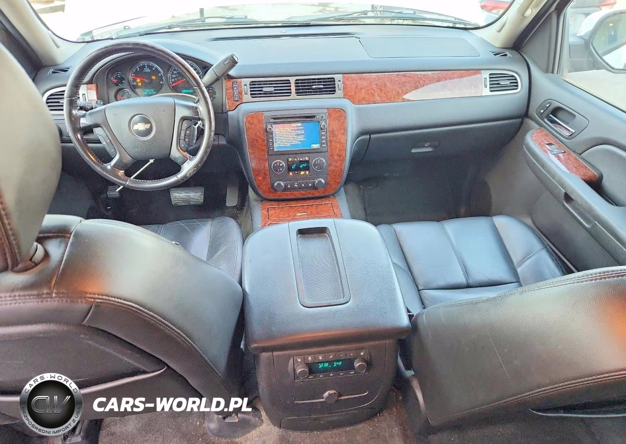 2008 Chevrolet Tahoe VIN:1GNFC13038R124992 - 8