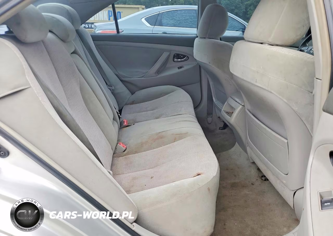2010 Toyota Camry Le VIN:4T1BF3EK3AU560684 - 10