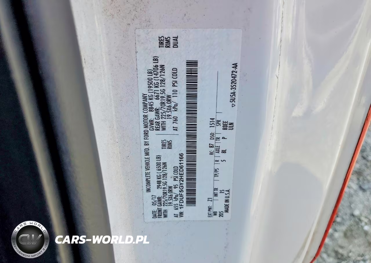 2017 Ford F550 Super Duty Box Truck VIN:1FDUF5GY2HED61166 - 13