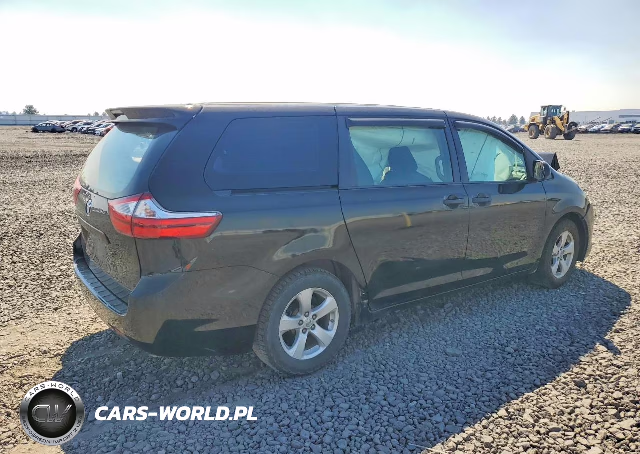 2017 Toyota Sienna L 7-Passenger VIN:5TDZZ3DC1HS812953 - 3