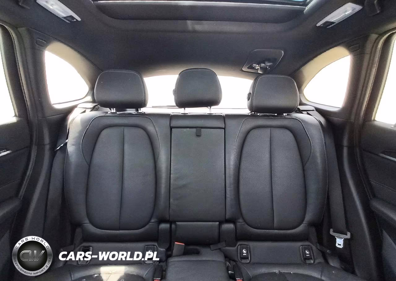 2016 BMW X1 xDrive28I VIN:WBXHT3Z37G4A50640 - 10