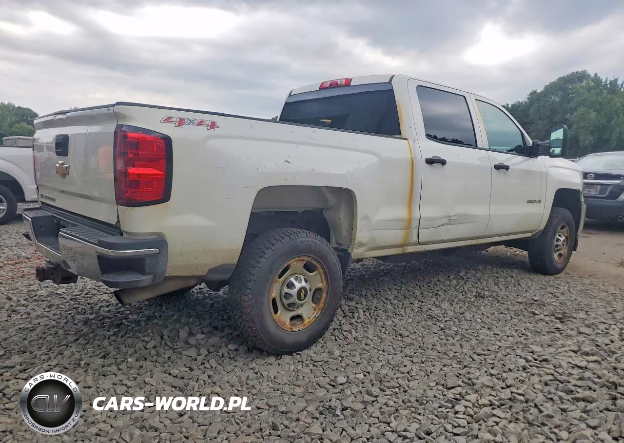 2015 Chevrolet Silverado K2500 Heavy Duty VIN:1GC1KUEG0FF154449 - 3