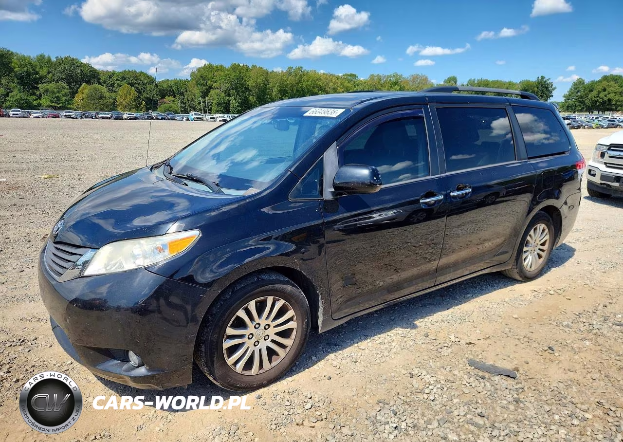 2013 Toyota Sienna Xle 8-Passenger VIN:5TDYK3DC4DS344534 - 1