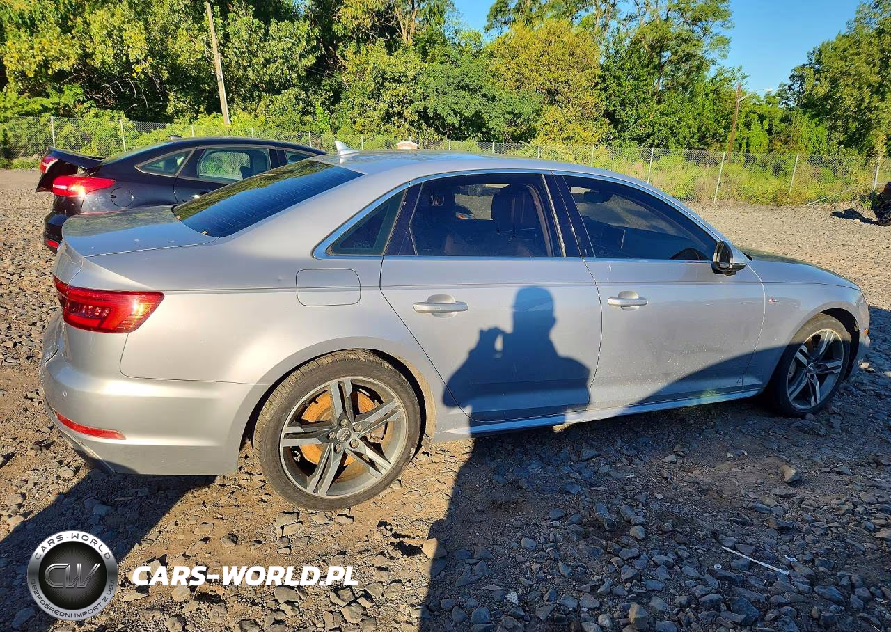 2017 Audi A4 Premium Plus VIN:WAUENAF45HN023809 - 3