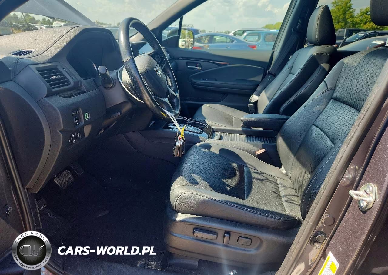 2020 Honda Passport Elite VIN:5FNYF8H00LB001711 - 7