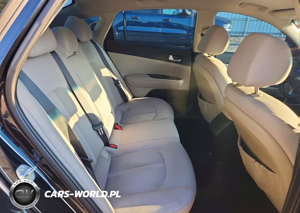 2018 Kia Optima Lx VIN:5XXGT4L39JG248668 - 10