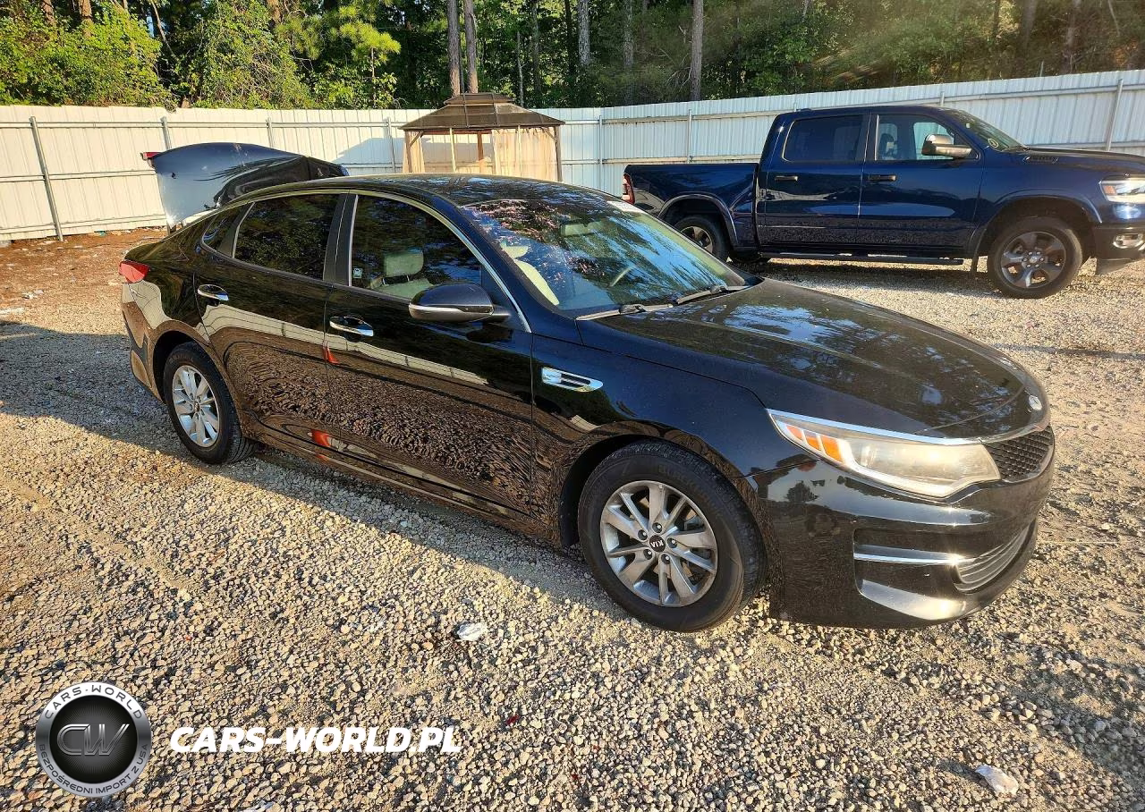 2018 Kia Optima Lx VIN:5XXGT4L39JG248668 - 4