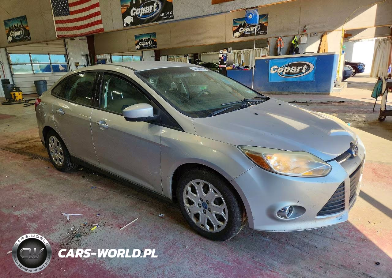 2012 Ford Focus Se VIN:1FAHP3F28CL192284 - 4