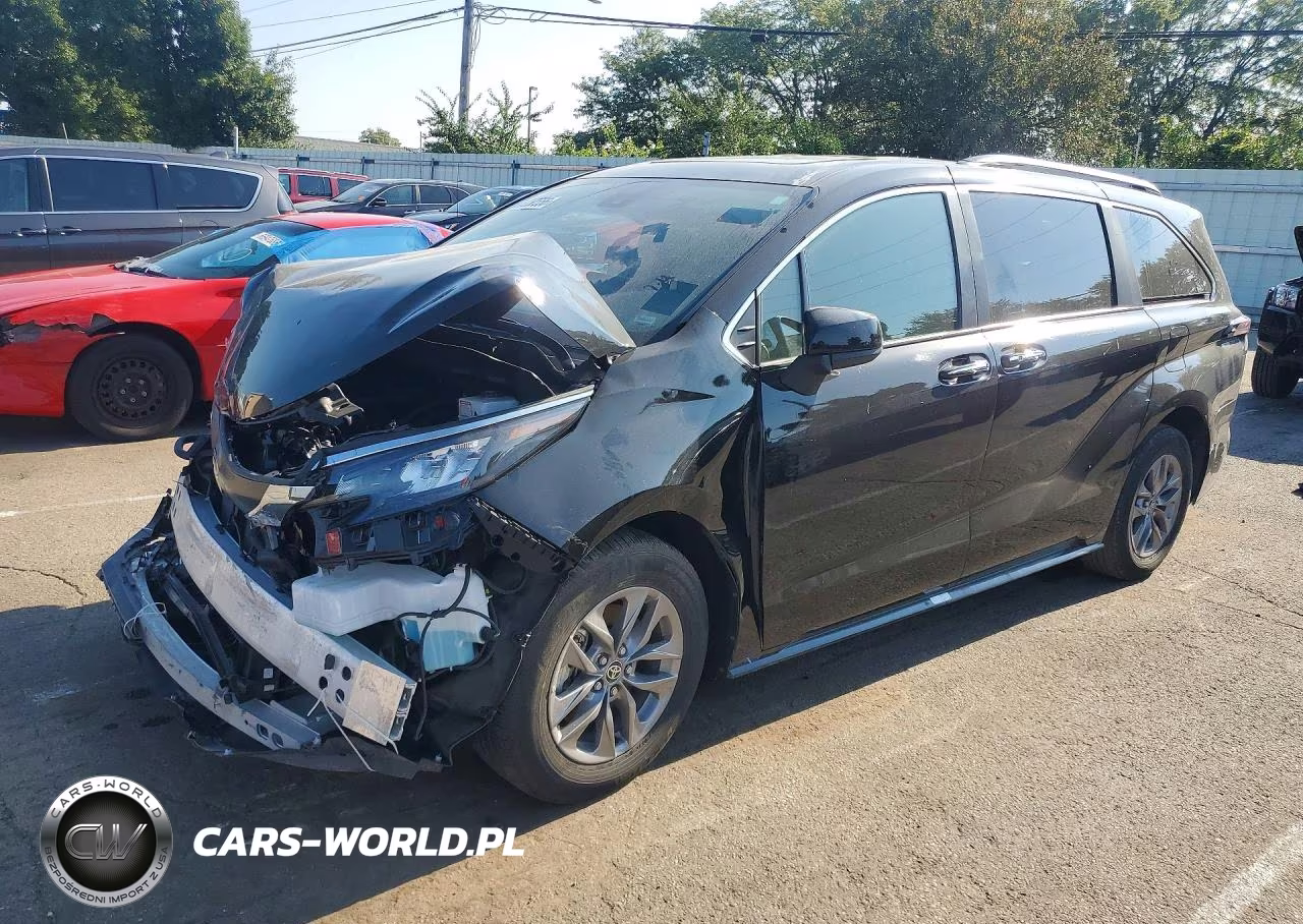2026 Toyota Sienna Xle 8-Passenger – zdjęcie 1 z 13