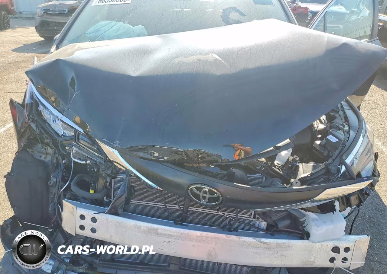 2026 Toyota Sienna Xle 8-Passenger VIN:5TDYRKEC0TS291768 - 12