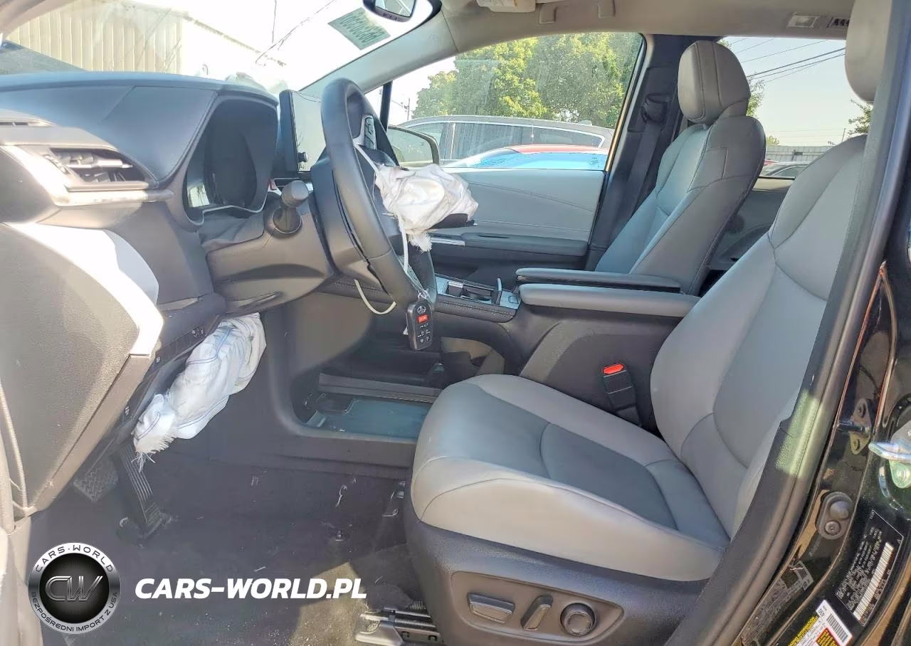 2026 Toyota Sienna Xle 8-Passenger VIN:5TDYRKEC0TS291768 - 7