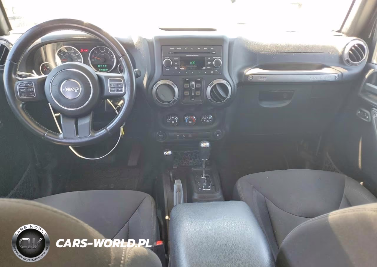 2016 Jeep Wrangler Unlimited Sport VIN:1C4BJWDG5GL160660 - 8