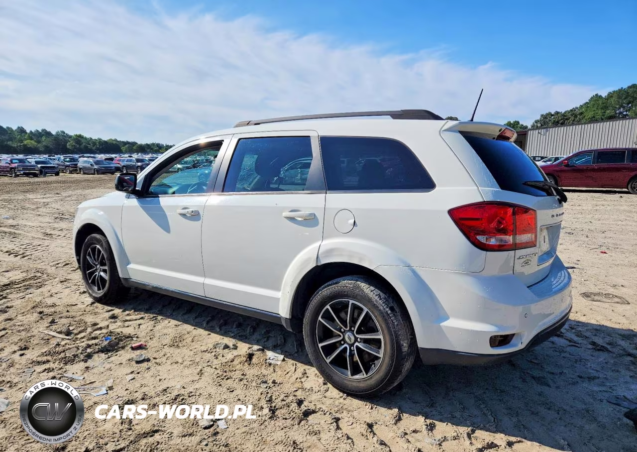 2019 Dodge Journey Se VIN:3C4PDCBB0KT756291 - 2