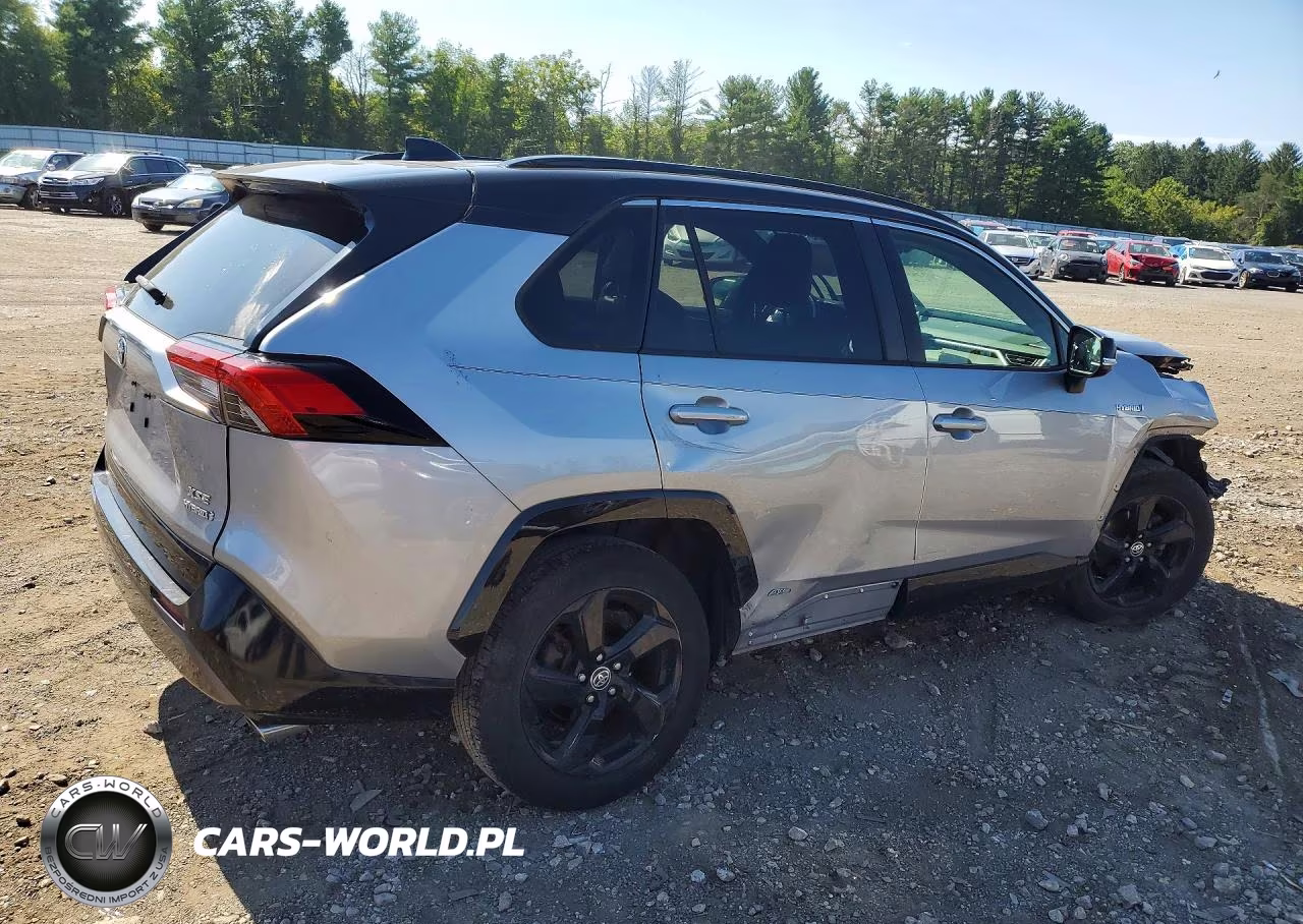 2020 Toyota Rav4 Xse VIN:JTMEWRFV5LD548567 - 3