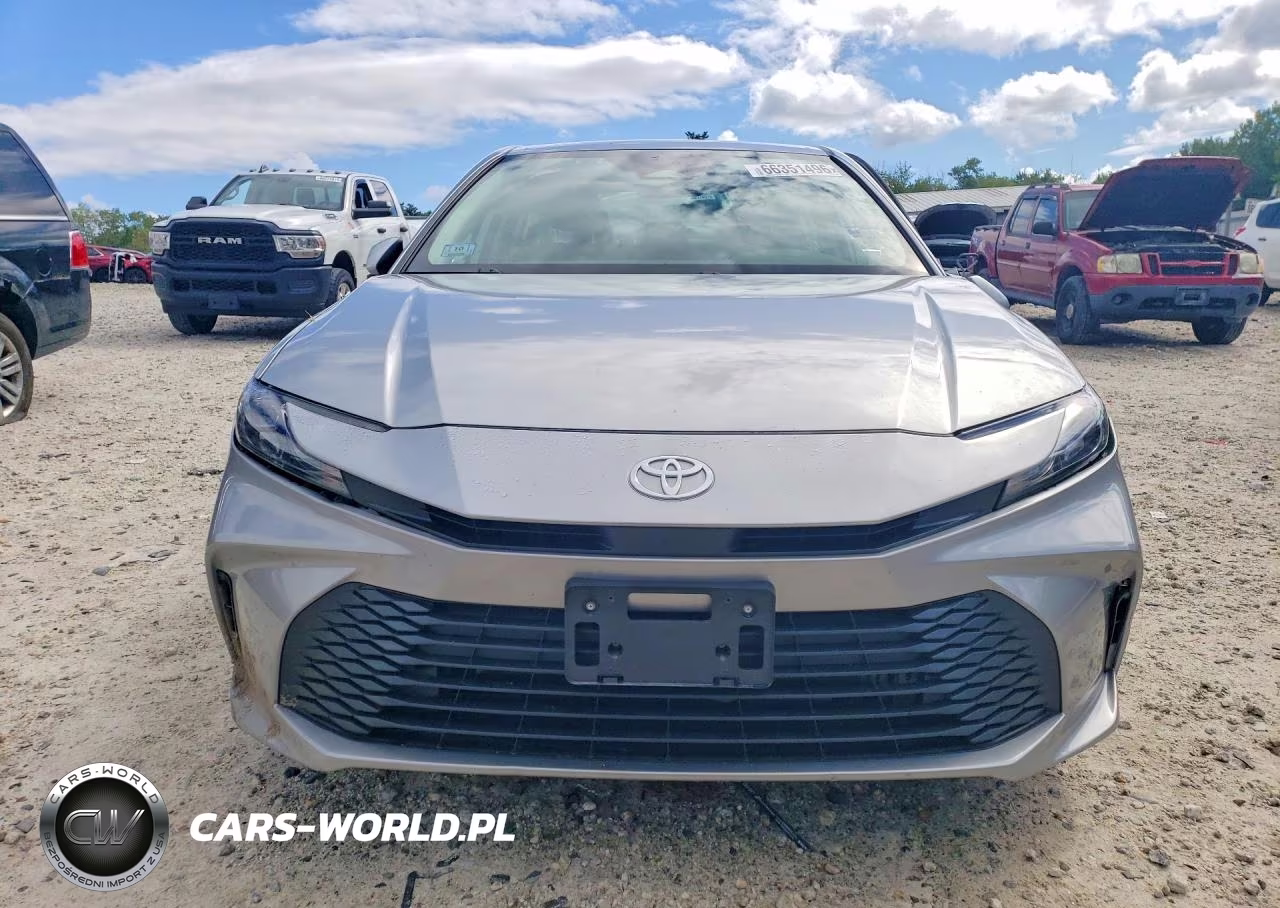 2026 Toyota Camry Le VIN:4T1DBADKXTU039877 - 5
