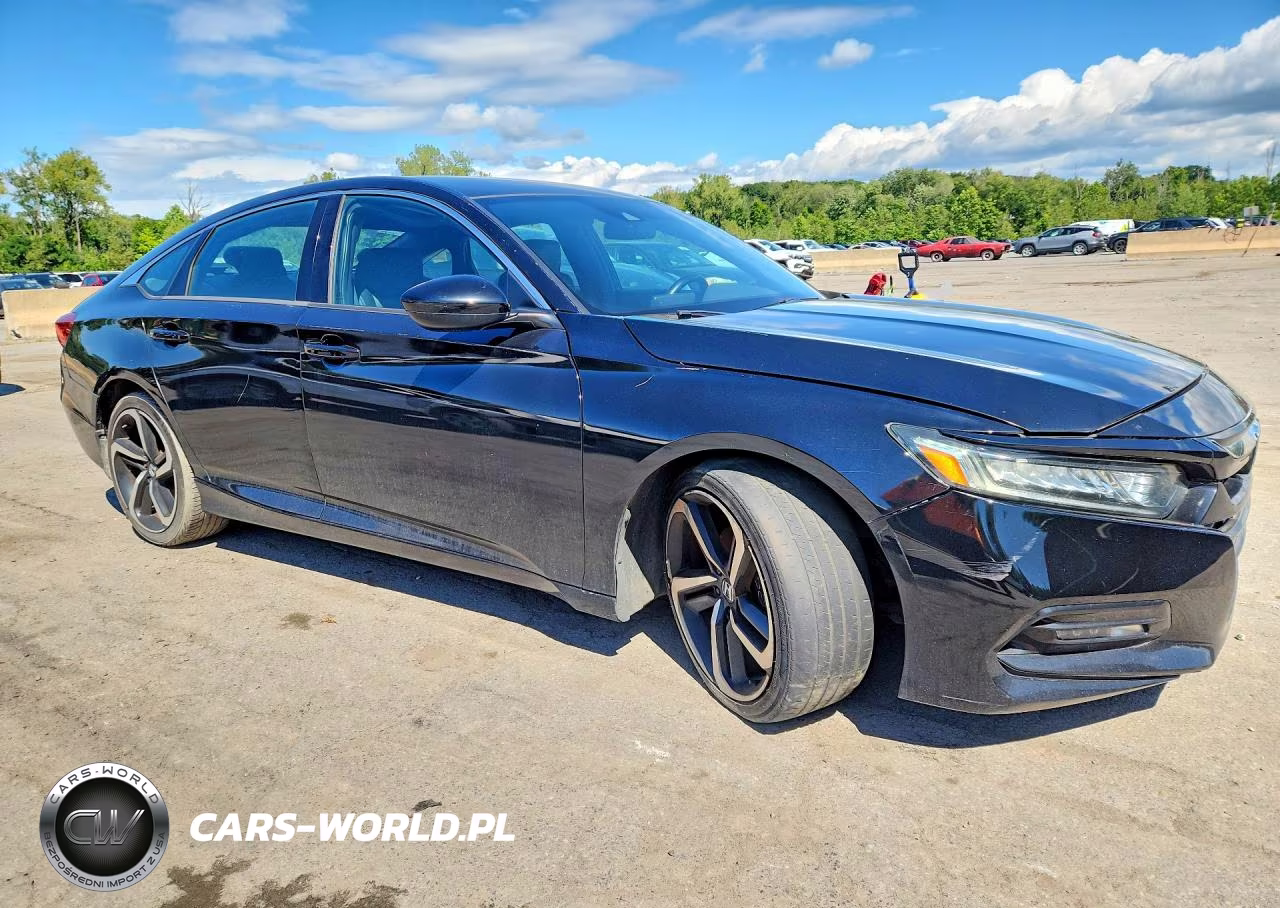 2019 Honda Accord Sport VIN:1HGCV1F33KA090703 - 4