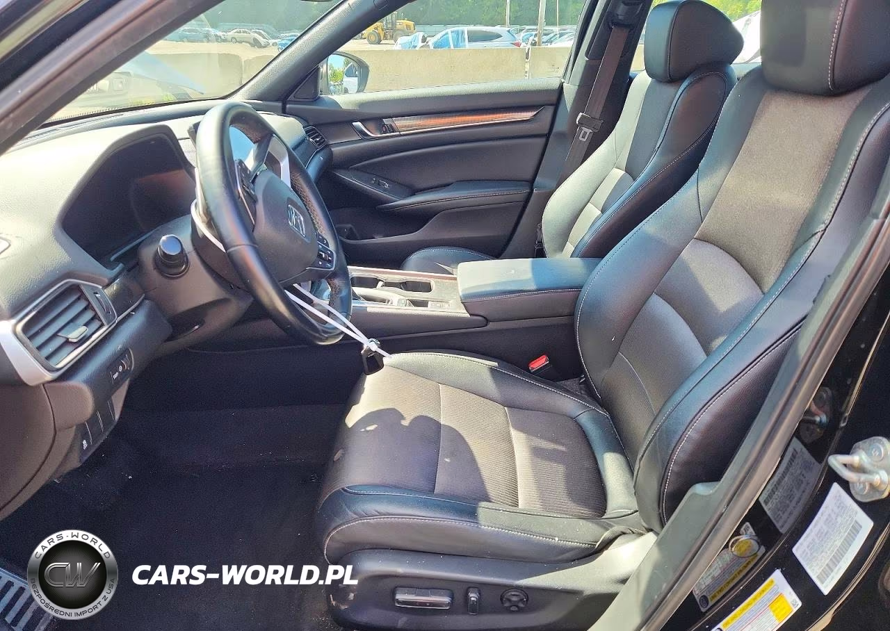 2019 Honda Accord Sport VIN:1HGCV1F33KA090703 - 7