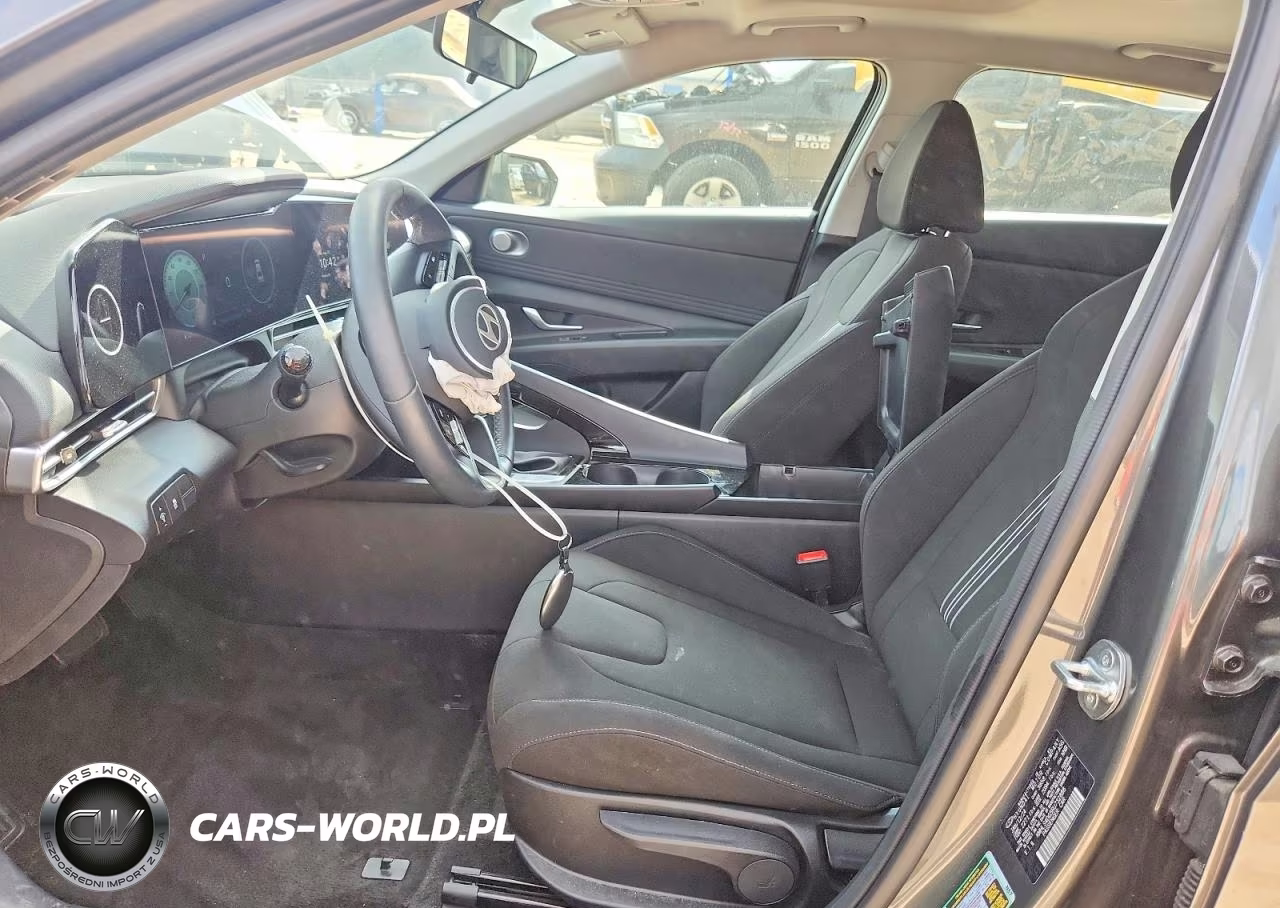 2024 Hyundai Elantra Sel VIN:KMHLS4DG5RU732888 - 7