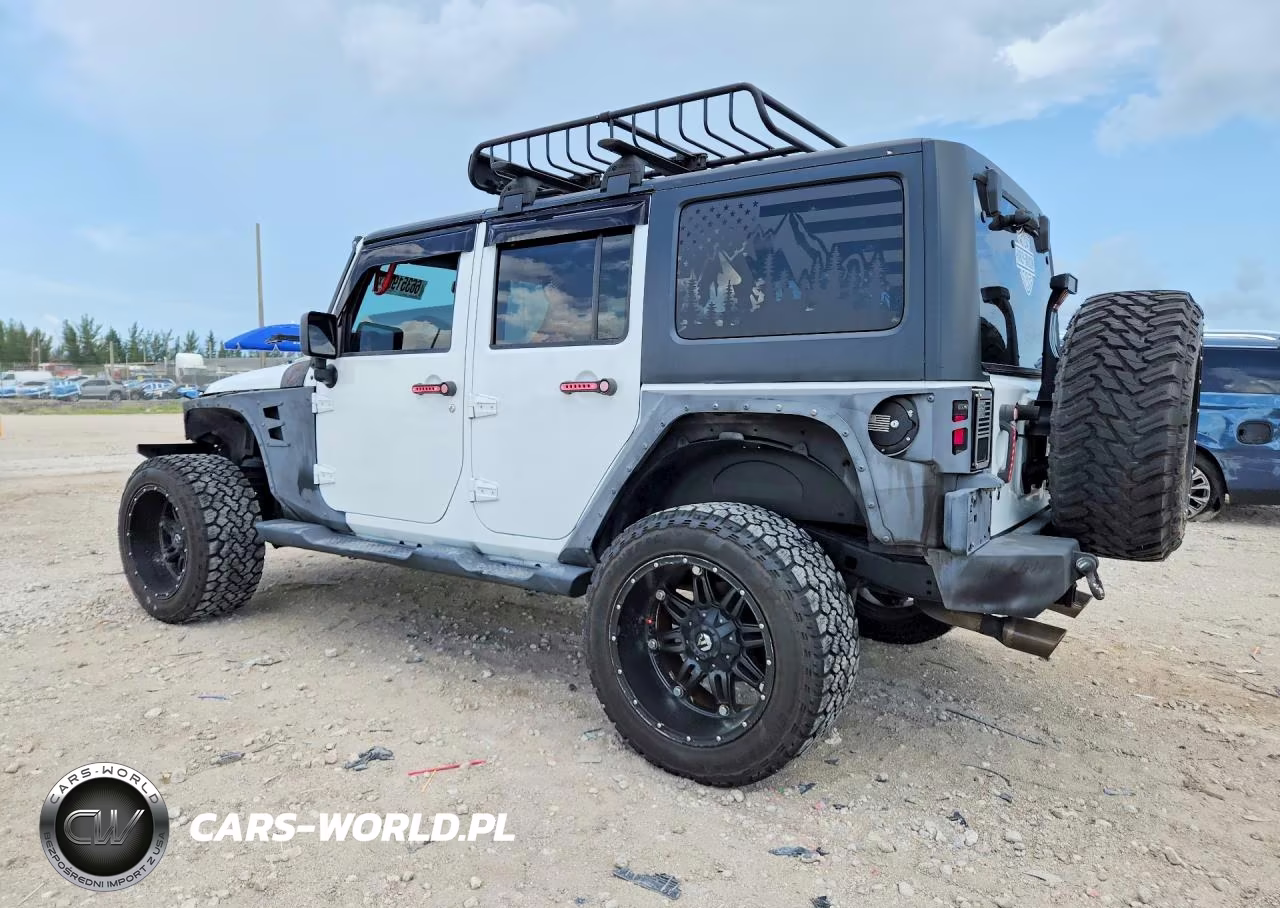 2015 Jeep Wrangler Unlimited Sport VIN:1C4BJWDG8FL549291 - 2