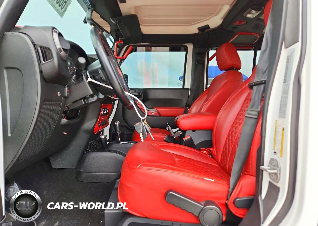 2015 Jeep Wrangler Unlimited Sport VIN:1C4BJWDG8FL549291 - 7