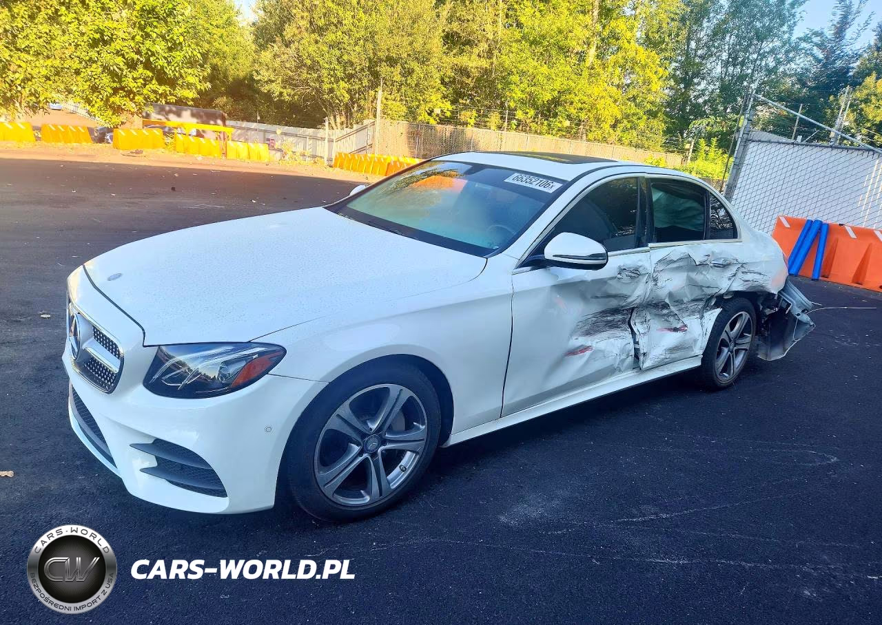 2017 Mercedes-Benz E 300 4Matic