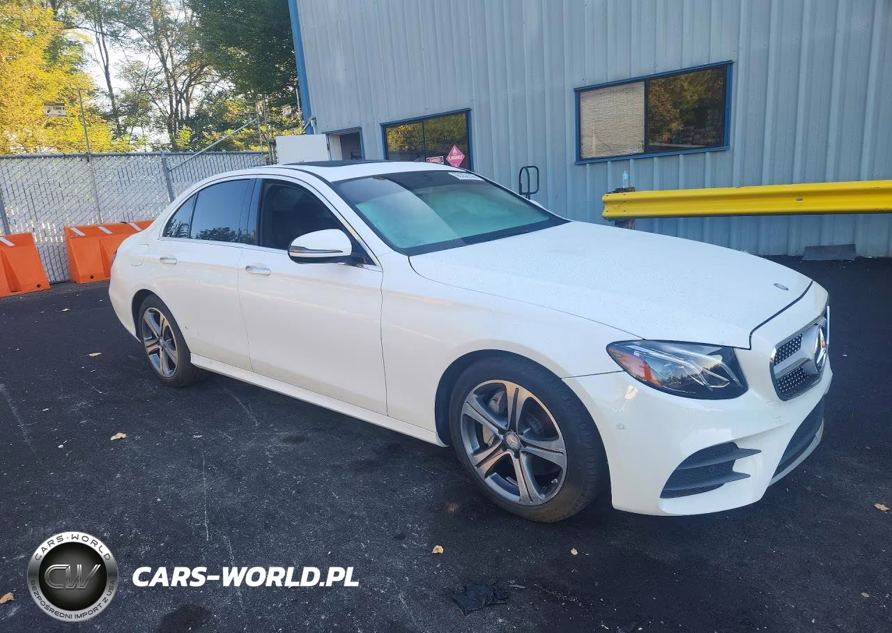 2017 Mercedes-Benz E 300 4Matic VIN:WDDZF4KB6HA111580 - 4
