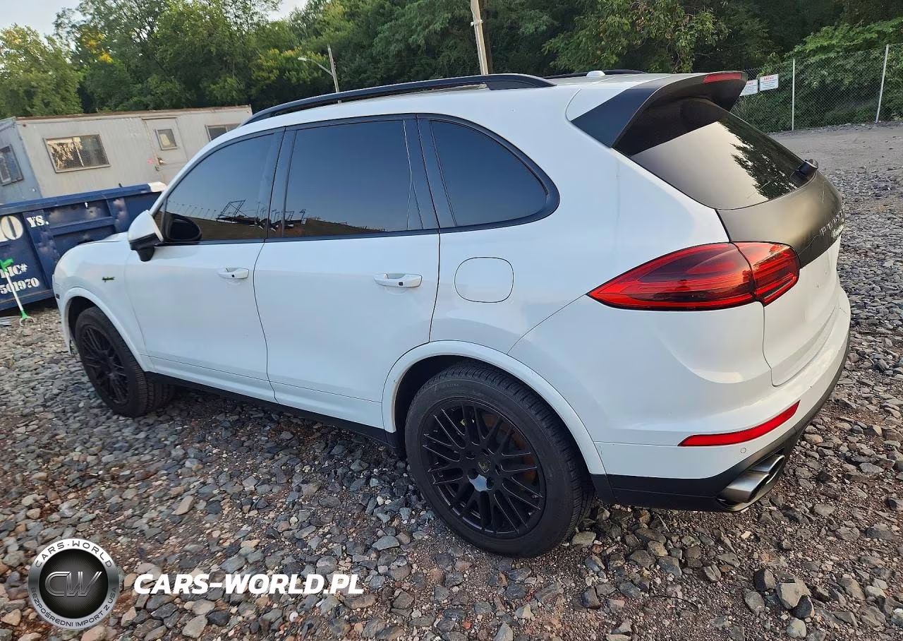 2017 Porsche Cayenne Se Hybrid Platinum VIN:WP1AE2A25HLA71480 - 2