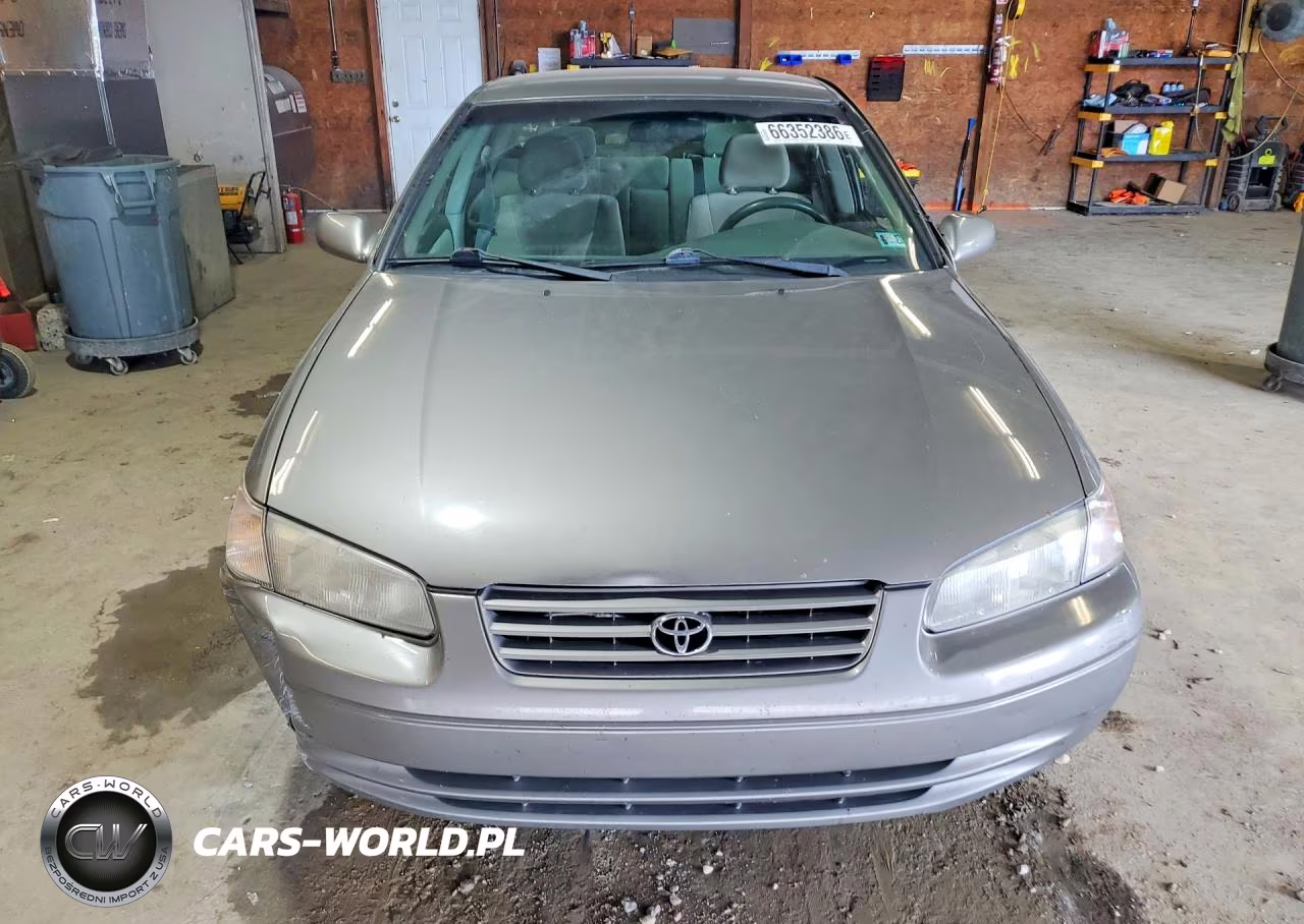 1999 Toyota Camry Ce VIN:4T1BG22K8XU574228 - 5