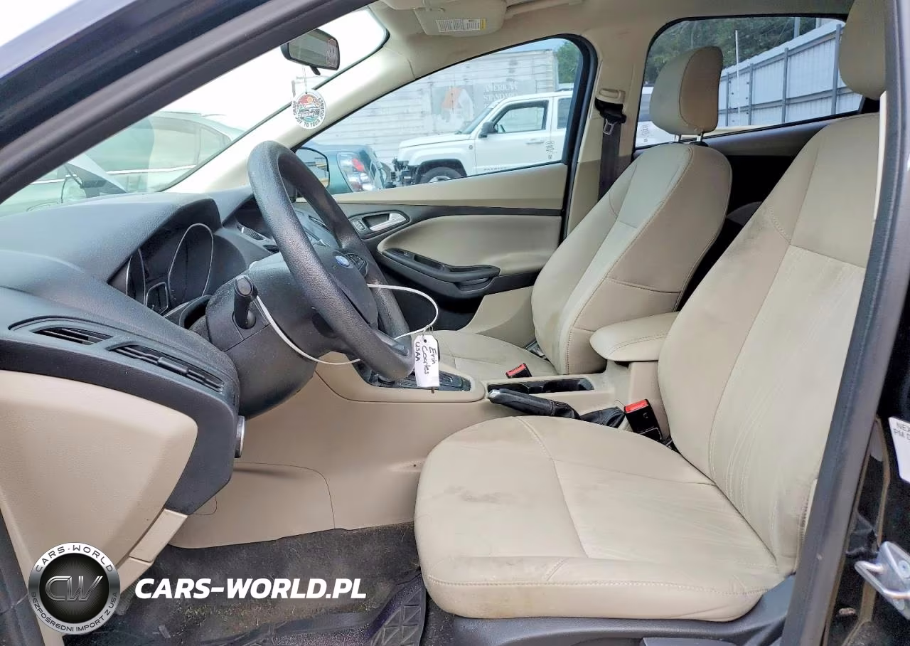 2018 Ford Focus Se VIN:1FADP3K20JL280313 - 7