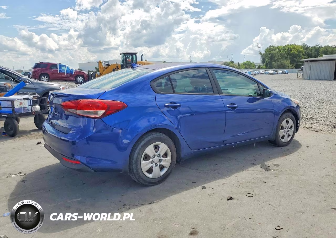 2018 Kia Forte Lx VIN:3KPFK4A70JE213563 - 3