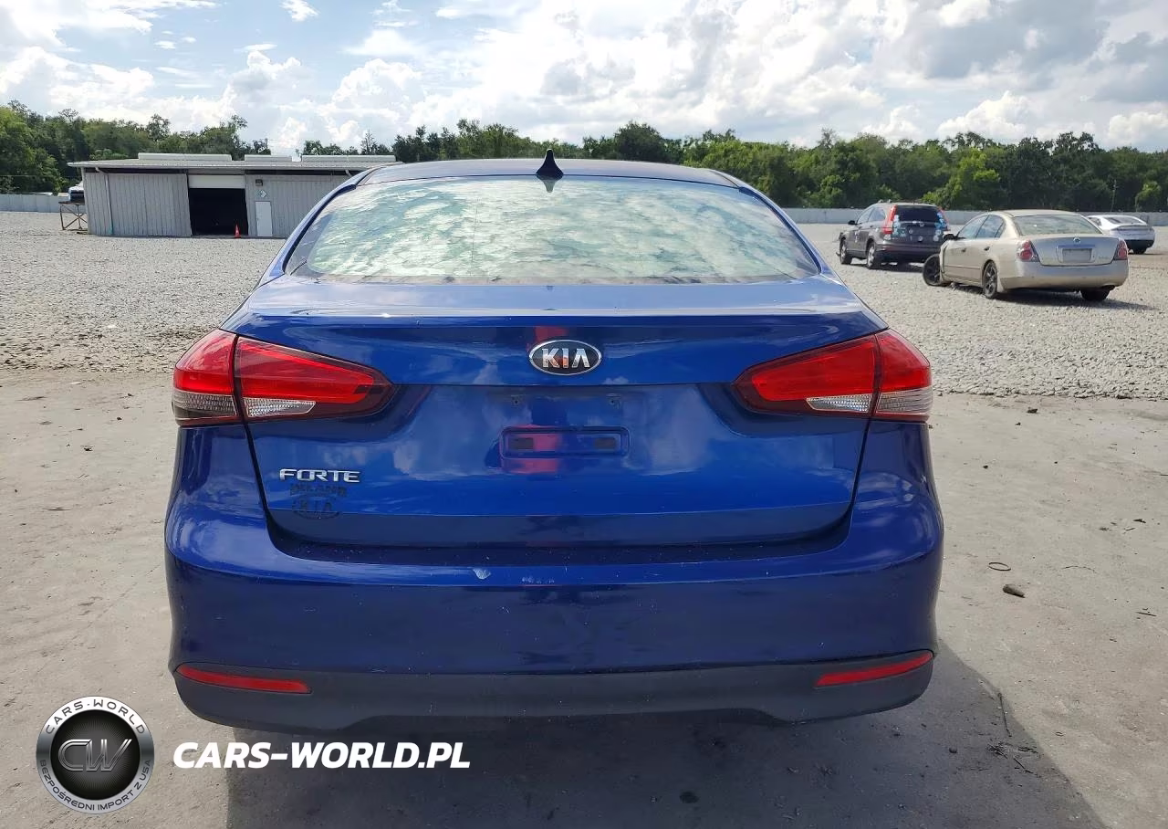 2018 Kia Forte Lx VIN:3KPFK4A70JE213563 - 6