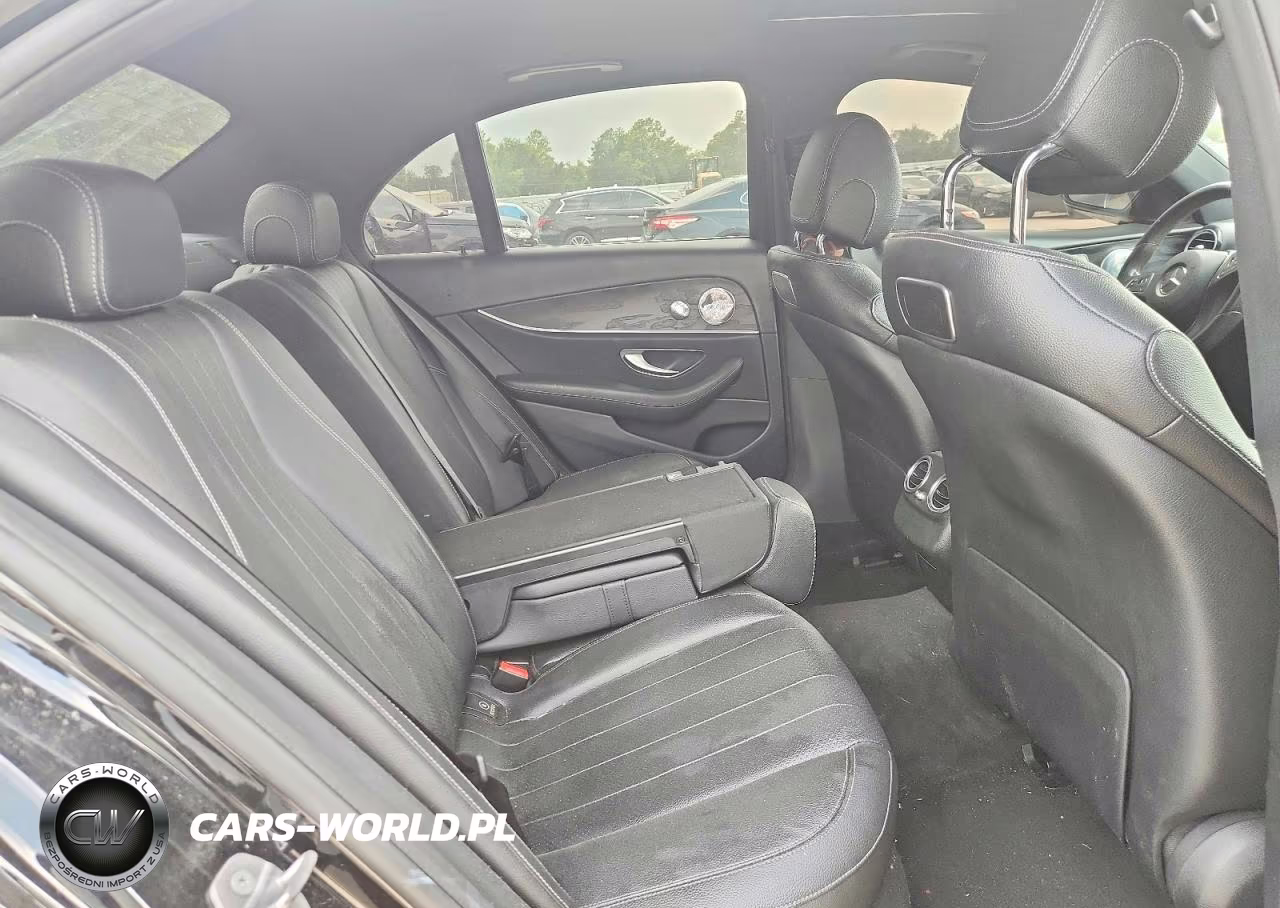 2018 Mercedes-Benz E 300 VIN:WDDZF4JB2JA296802 - 10
