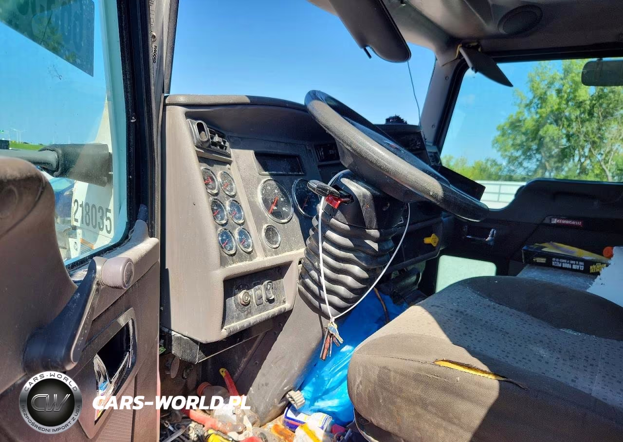 2019 Kenworth T300 Dump Truck VIN:2NKHHM6X5KM245193 - 8