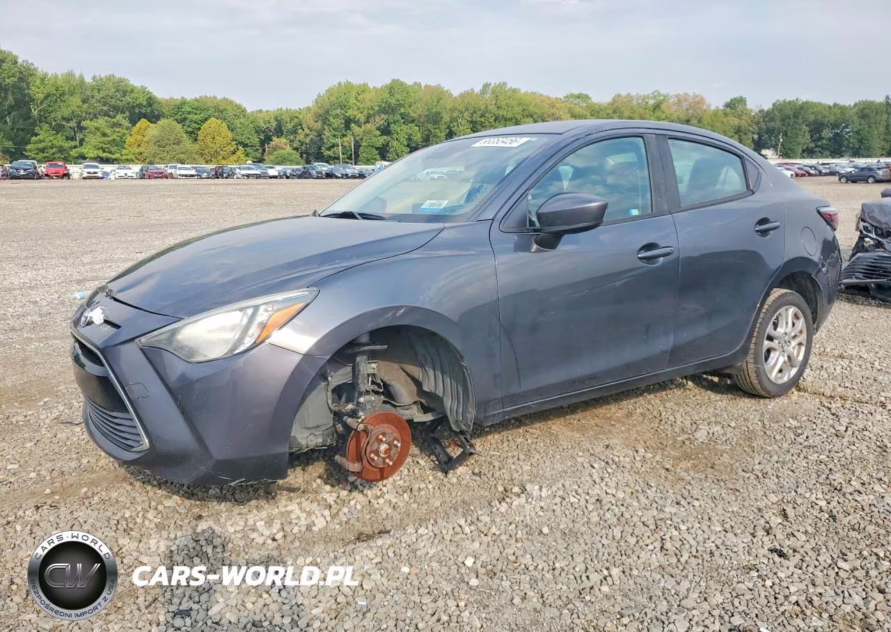 2017 Toyota Yaris Ia Base – zdjęcie 1 z 12