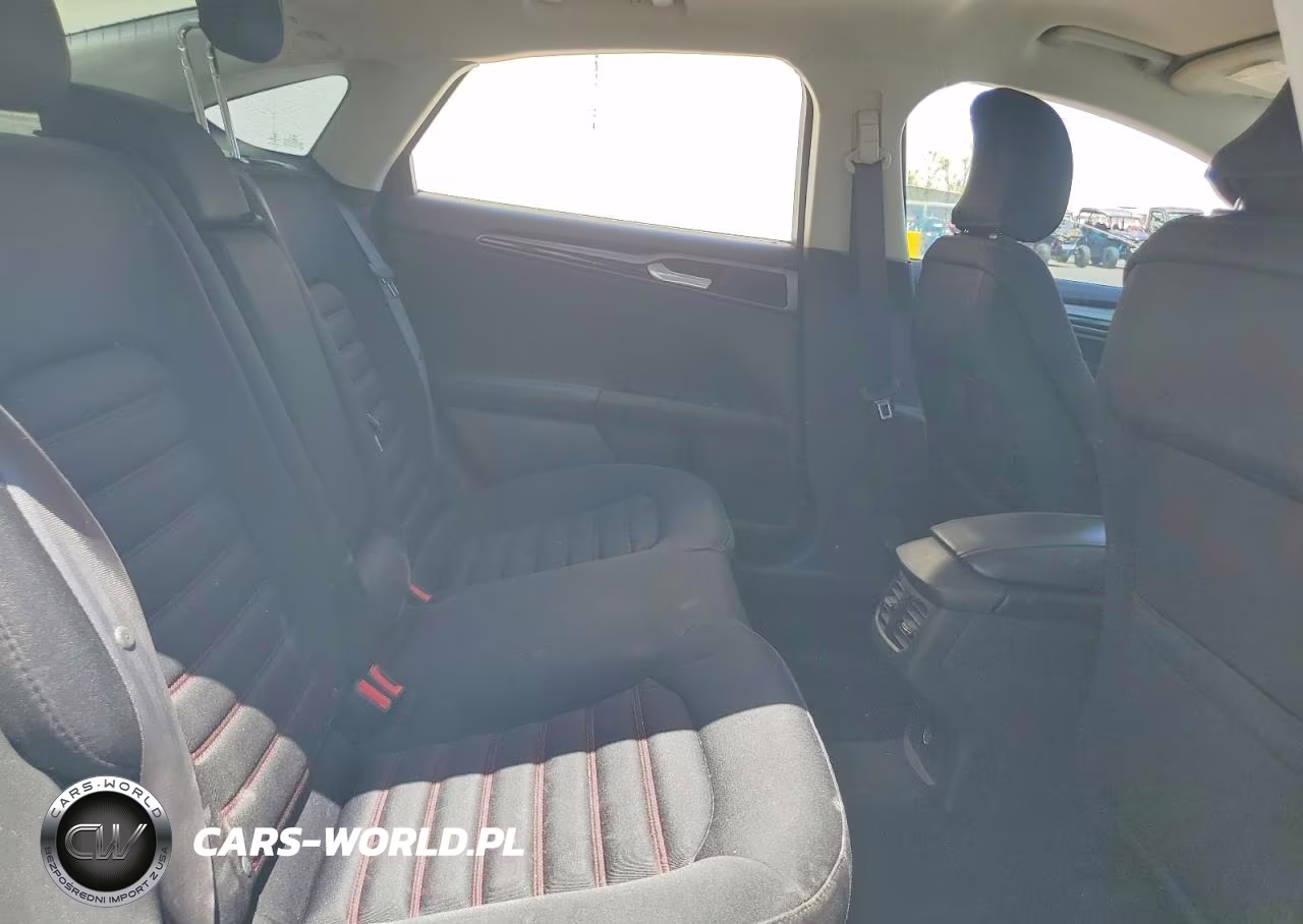 2016 Ford Fusion Se VIN:3FA6P0H90GR245874 - 10