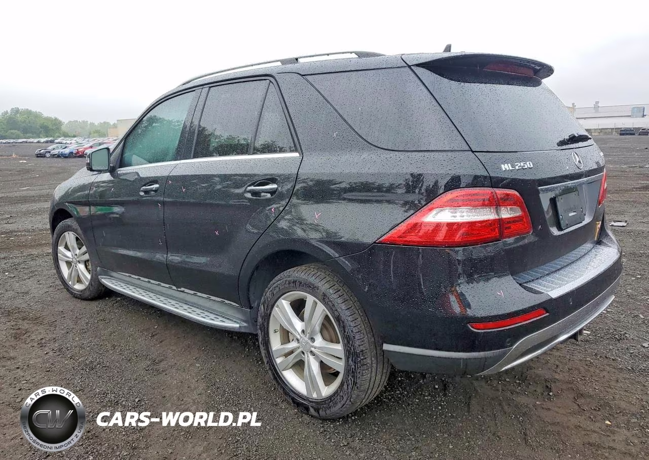 2015 Mercedes-Benz Ml 250 Bluetec VIN:4JGDA0EB8FA618979 - 2