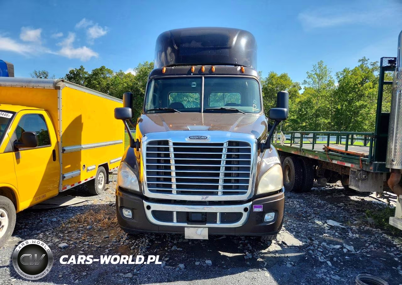 2017 Freightliner Cascadia 113 Semi Truck VIN:1FUBGBDV0HLHH2540 - 5