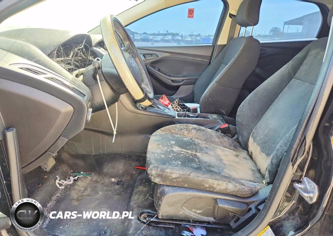 2018 Ford Focus S VIN:1FADP3E23JL259113 - 7