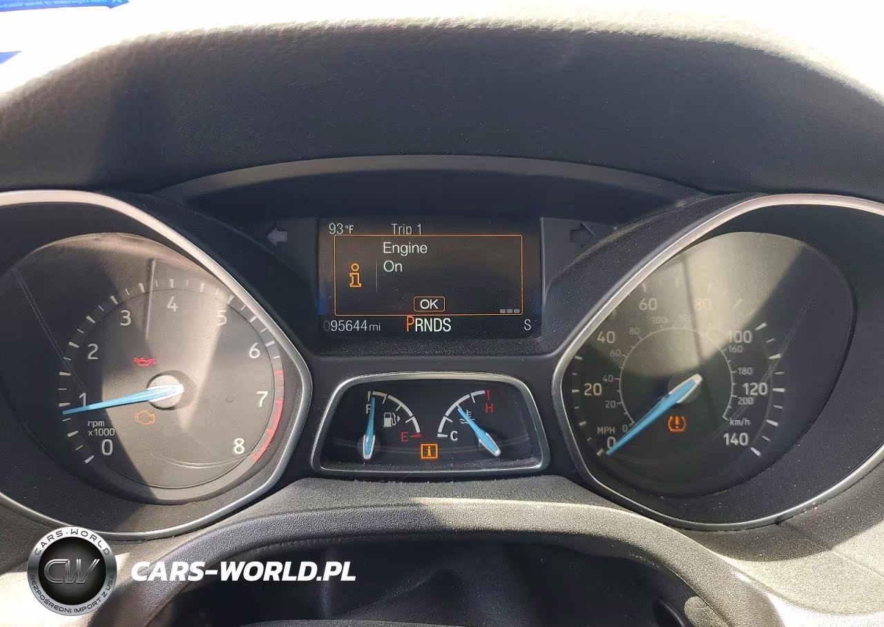 2018 Ford Focus Se VIN:1FADP3FEXJL244052 - 9