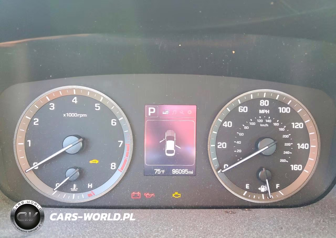 2015 Hyundai Sonata Sport VIN:5NPE34AF4FH125893 - 9