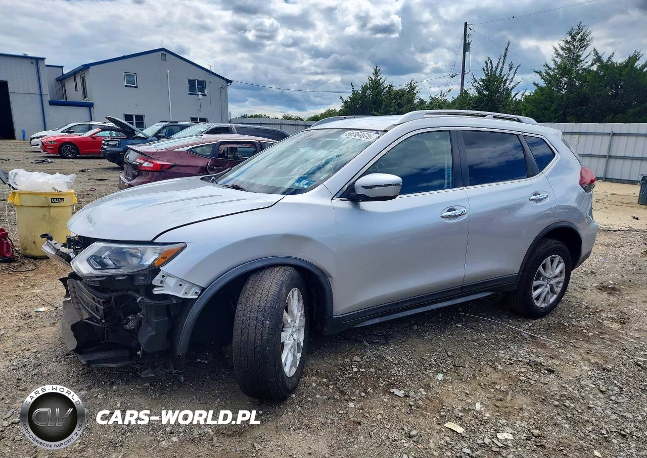2020 Nissan Rogue Sv – zdjęcie 1 z 13