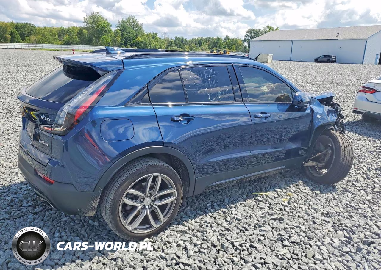 2019 Cadillac Xt4 Sport VIN:1GYFZFR47KF146902 - 3