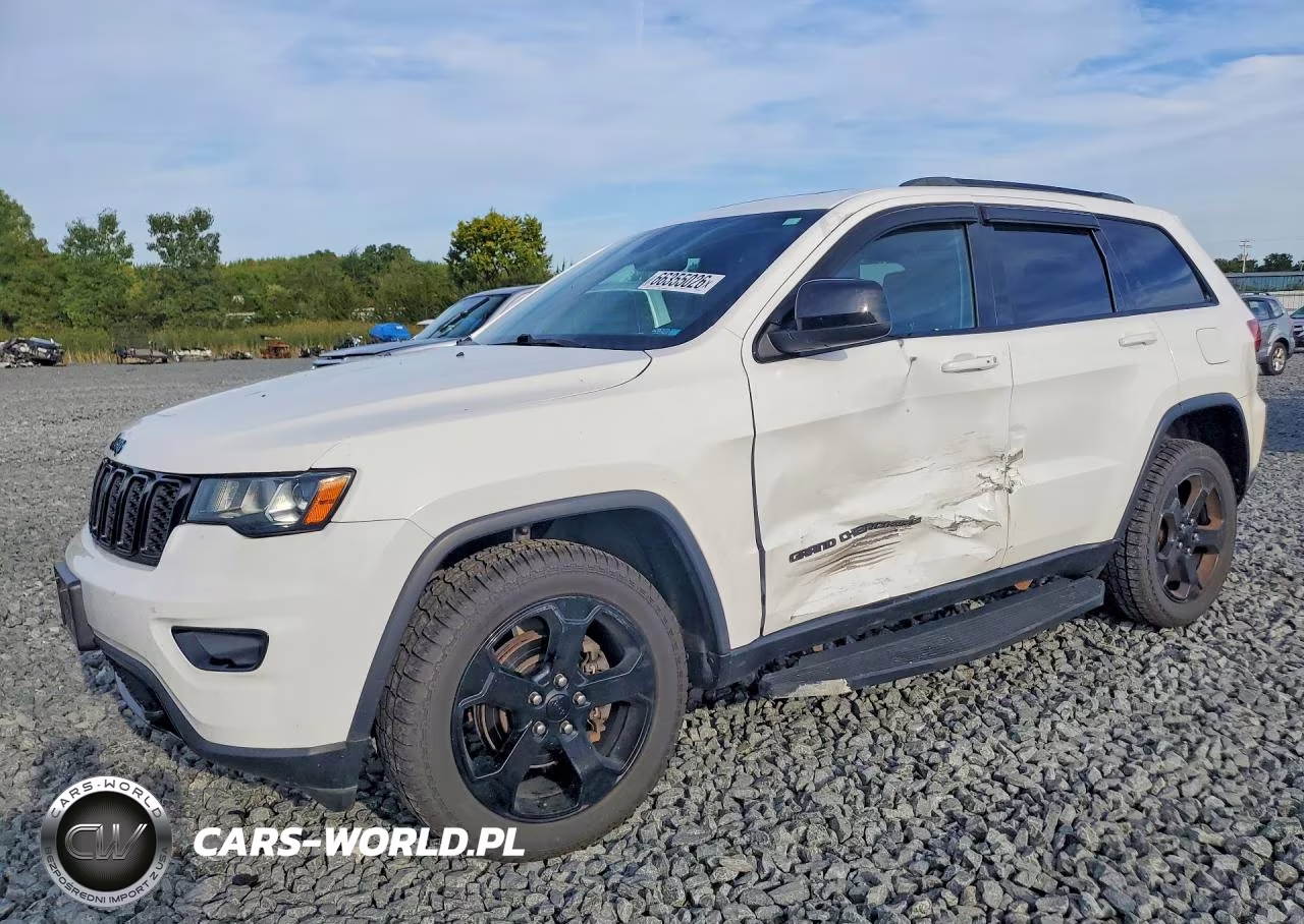 2019 Jeep Grand Cherokee Laredo VIN:1C4RJFAG4KC607572 - 1