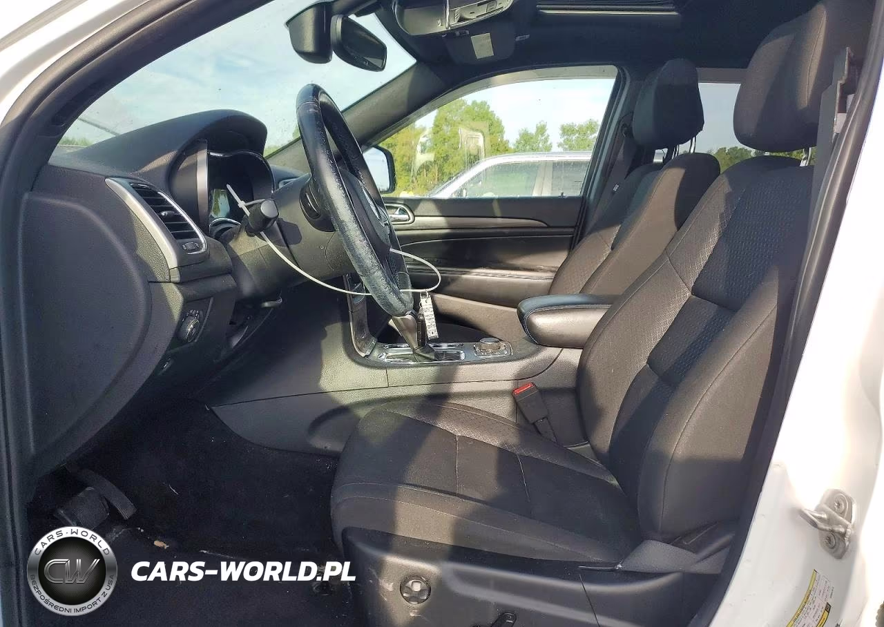 2019 Jeep Grand Cherokee Laredo VIN:1C4RJFAG4KC607572 - 7