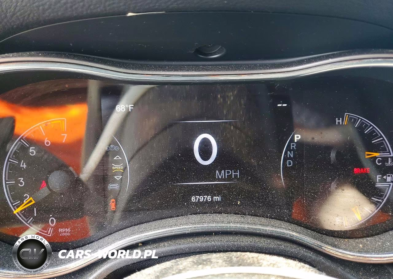 2019 Jeep Grand Cherokee Laredo VIN:1C4RJFAG4KC607572 - 9